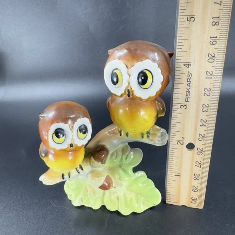 Vintage Norcrest Two Big Eye Owls On A Branch with Acorns Figurine Japan Ceramic